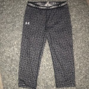 3/4 length Under Armour leggings!